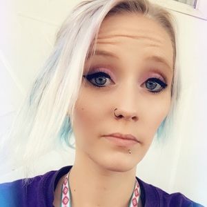 Meet your Posher, Teri